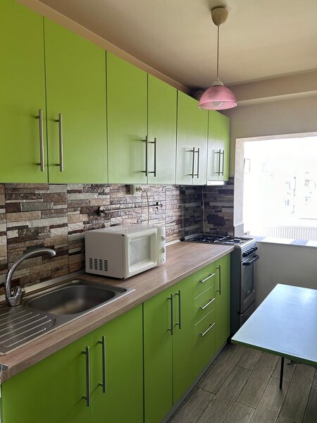 Tineretului, str. Baladei